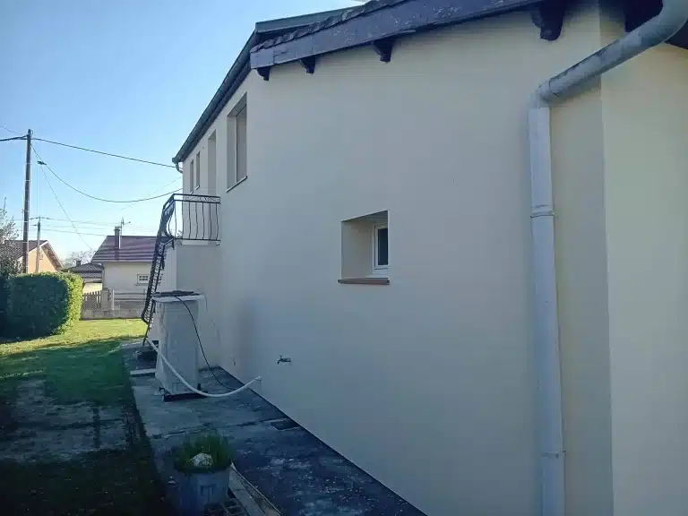 Chantier d'isolation thermique par l'extérieur à Montréjeau 3